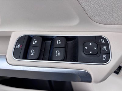 2023 Mercedes-Benz GLB 250 GLB 250