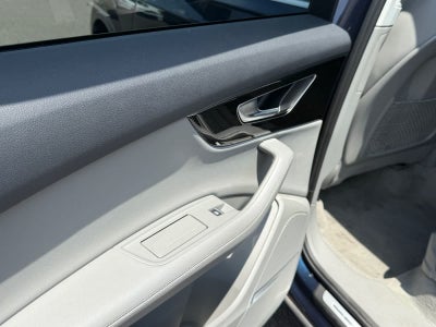 2024 Audi Q7 Premium Plus