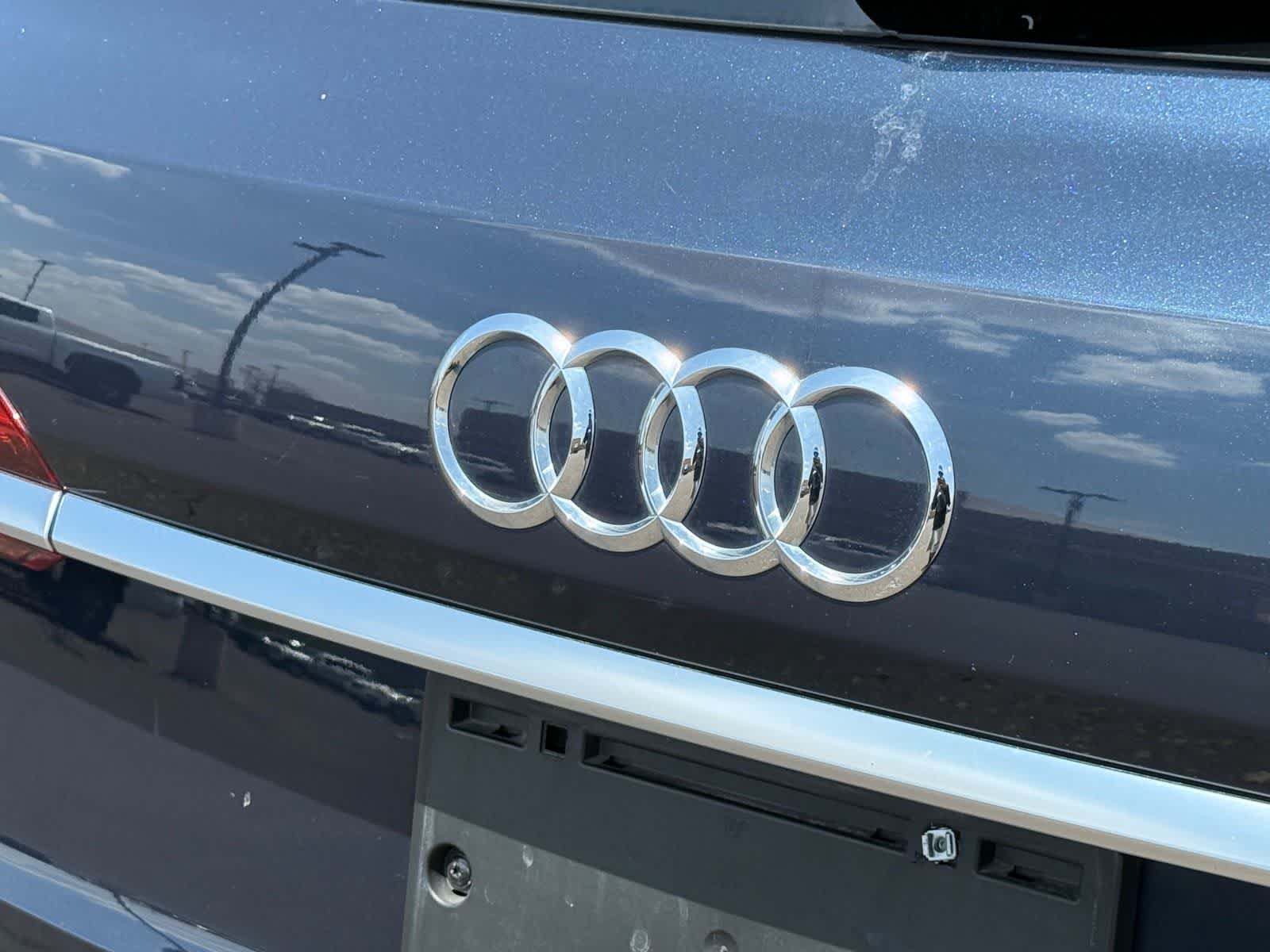 2024 Audi Q7 Premium Plus