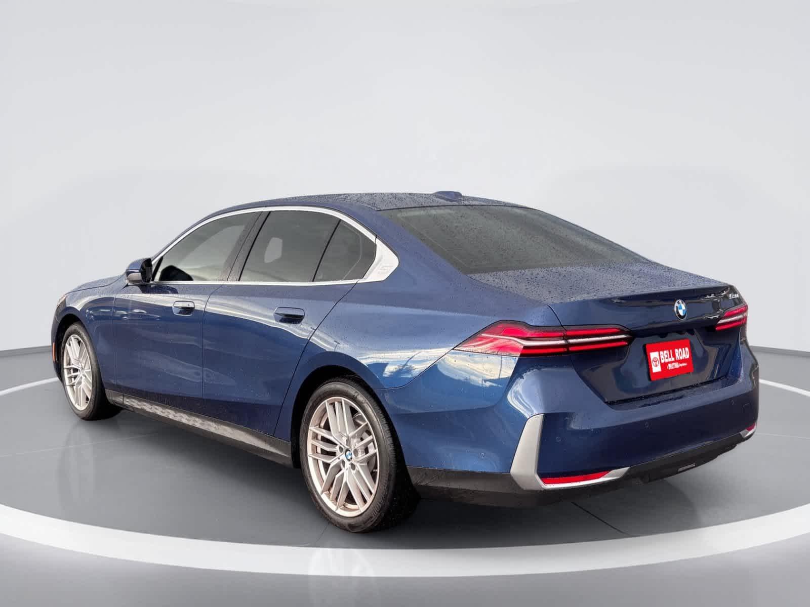2025 BMW 530i 530i