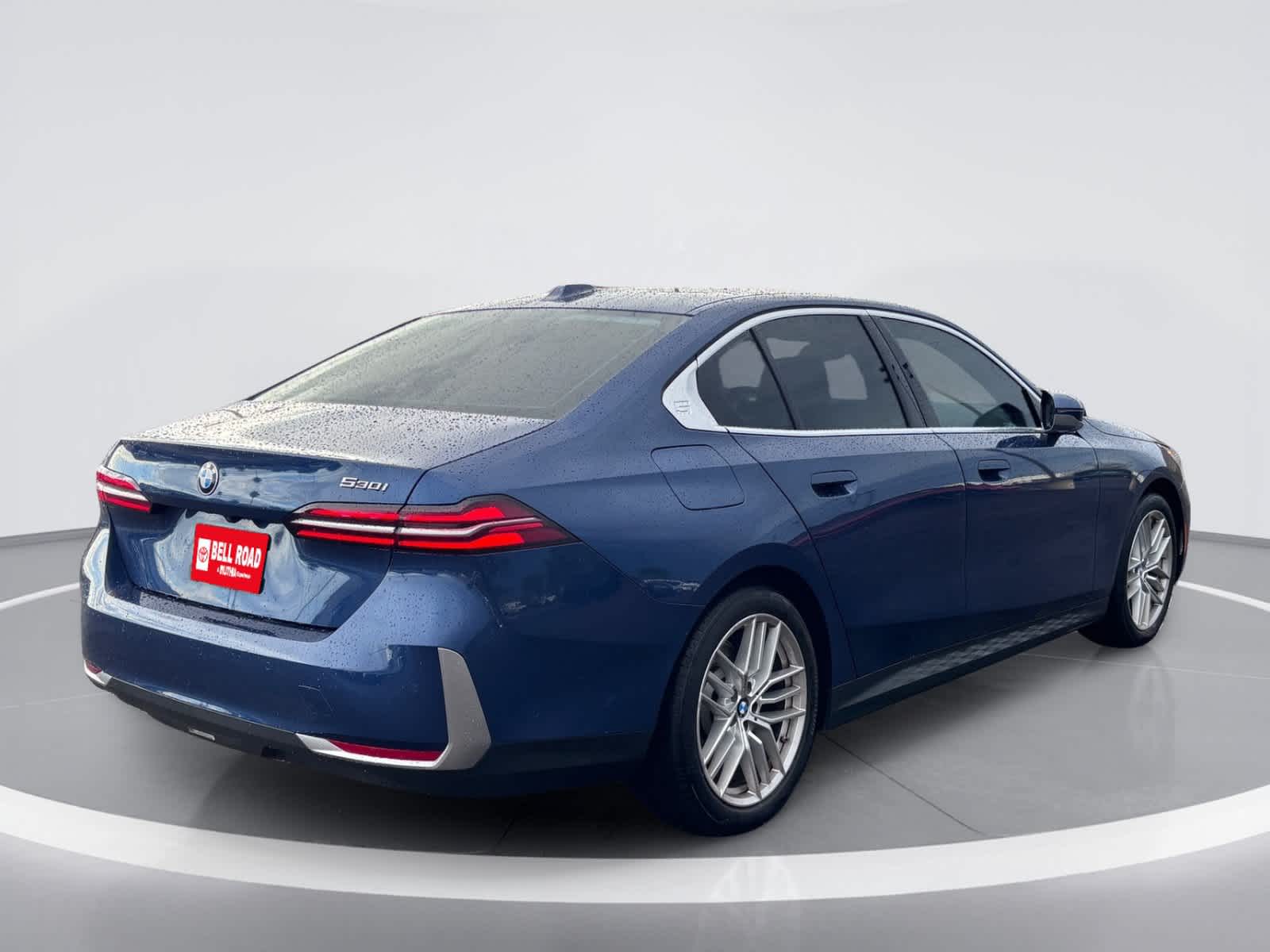 2025 BMW 530i 530i