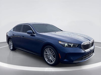 2025 BMW 530i 530i