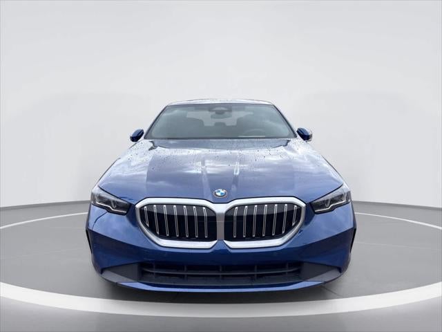 2025 BMW 530i 530i
