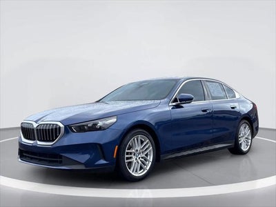 2025 BMW 530i 530i
