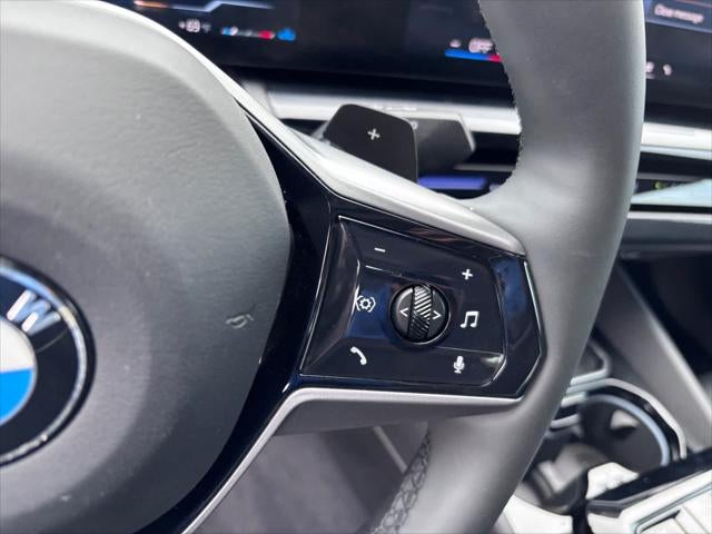 2025 BMW 530i 530i
