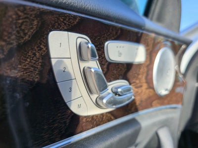 2019 Mercedes-Benz E 300 E 300