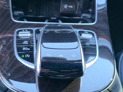 2019 Mercedes-Benz E 300 E 300