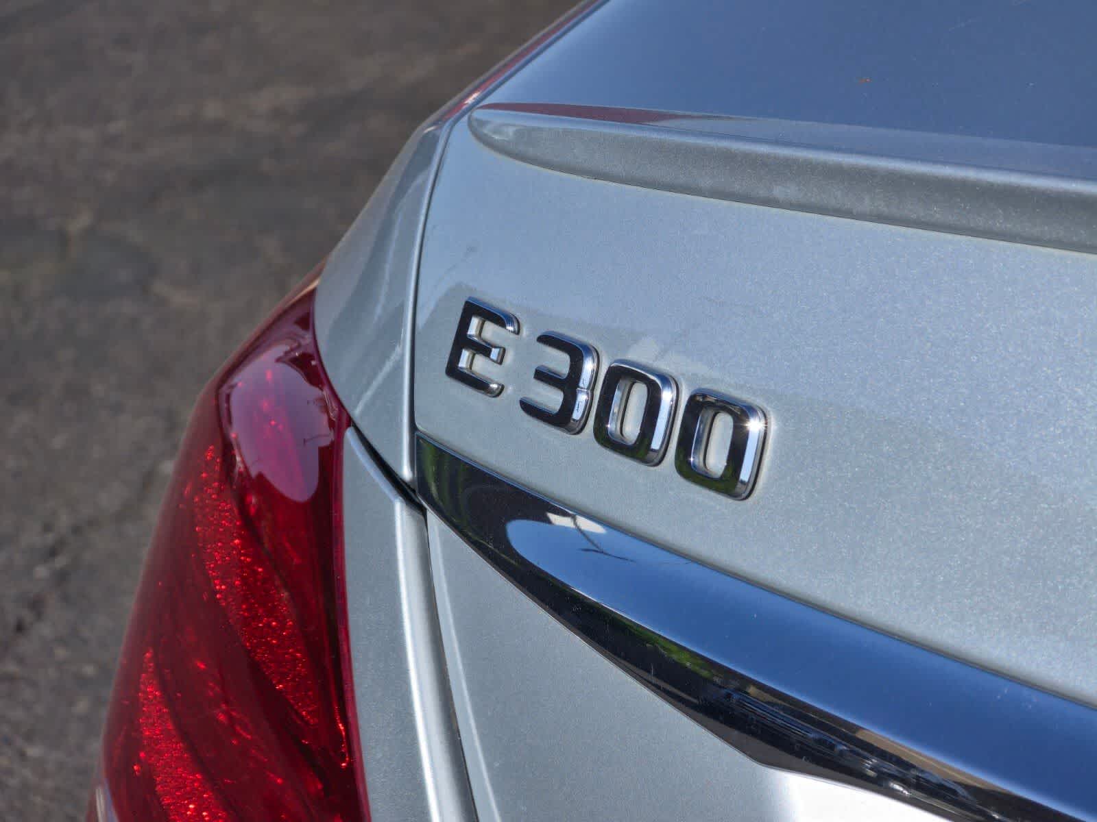 2019 Mercedes-Benz E 300 E 300