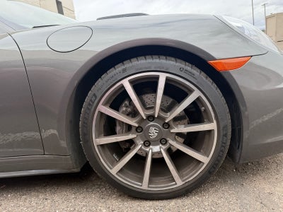 2016 Porsche 911 Carrera 4