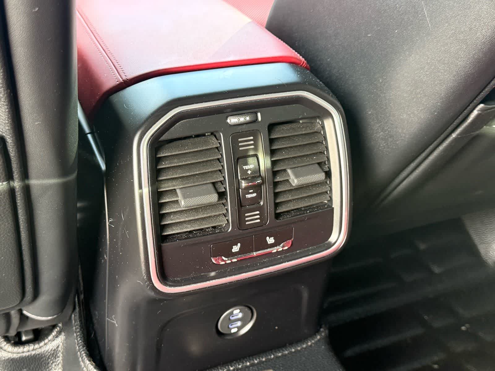 2020 Porsche Macan AWD