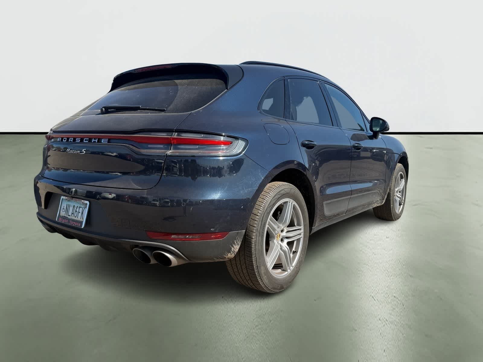 2021 Porsche Macan S