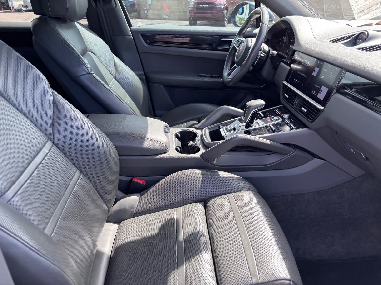2020 Porsche Cayenne S