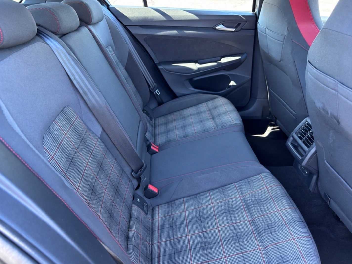 2024 Volkswagen Golf GTI S