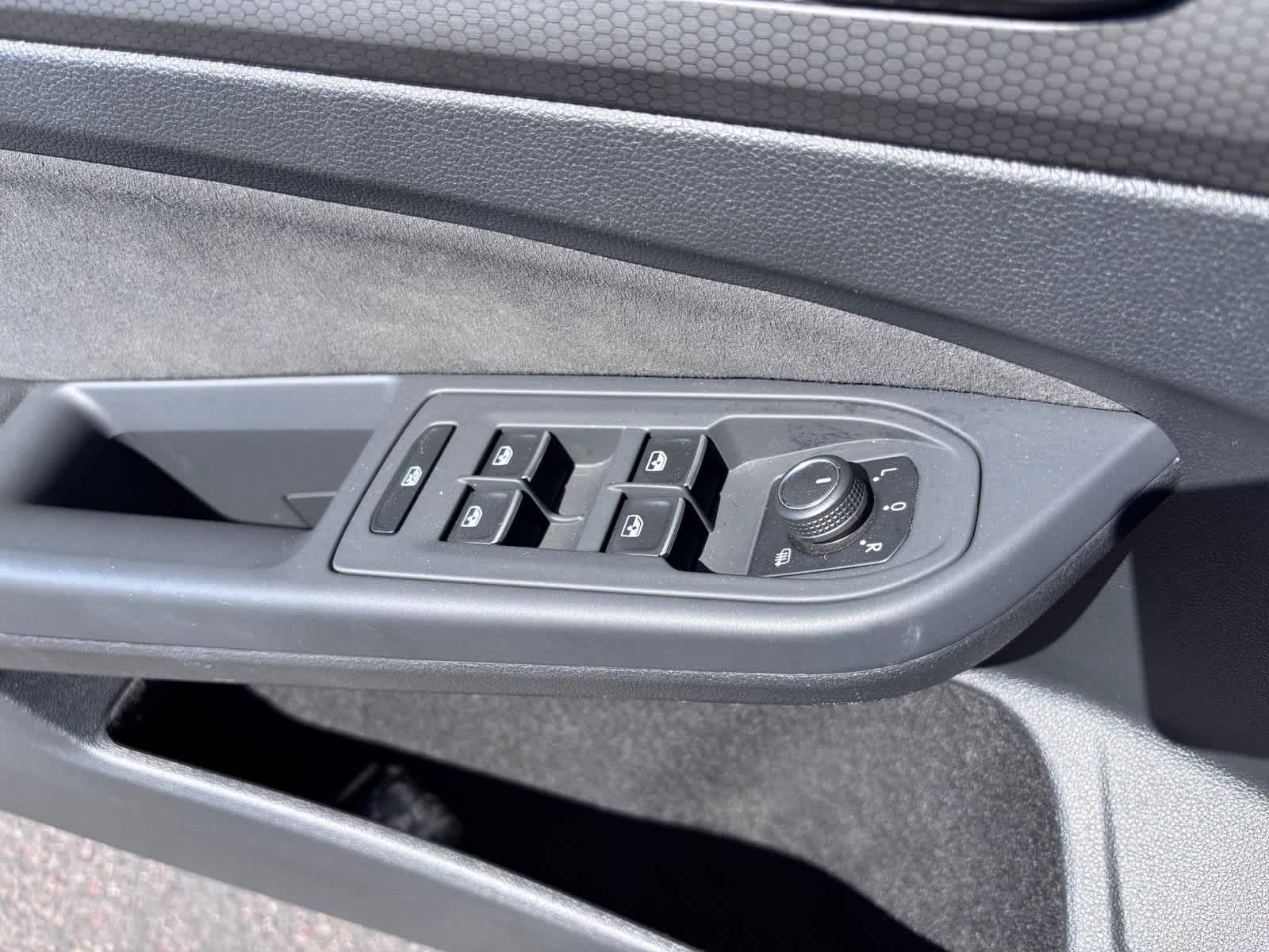 2024 Volkswagen Golf GTI S