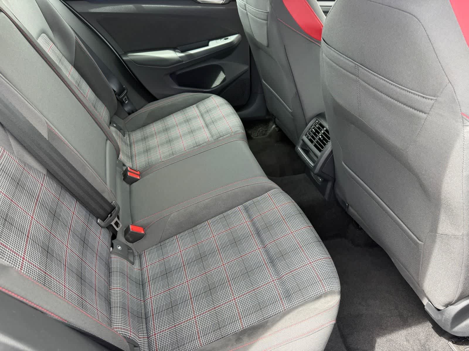 2024 Volkswagen Golf GTI S