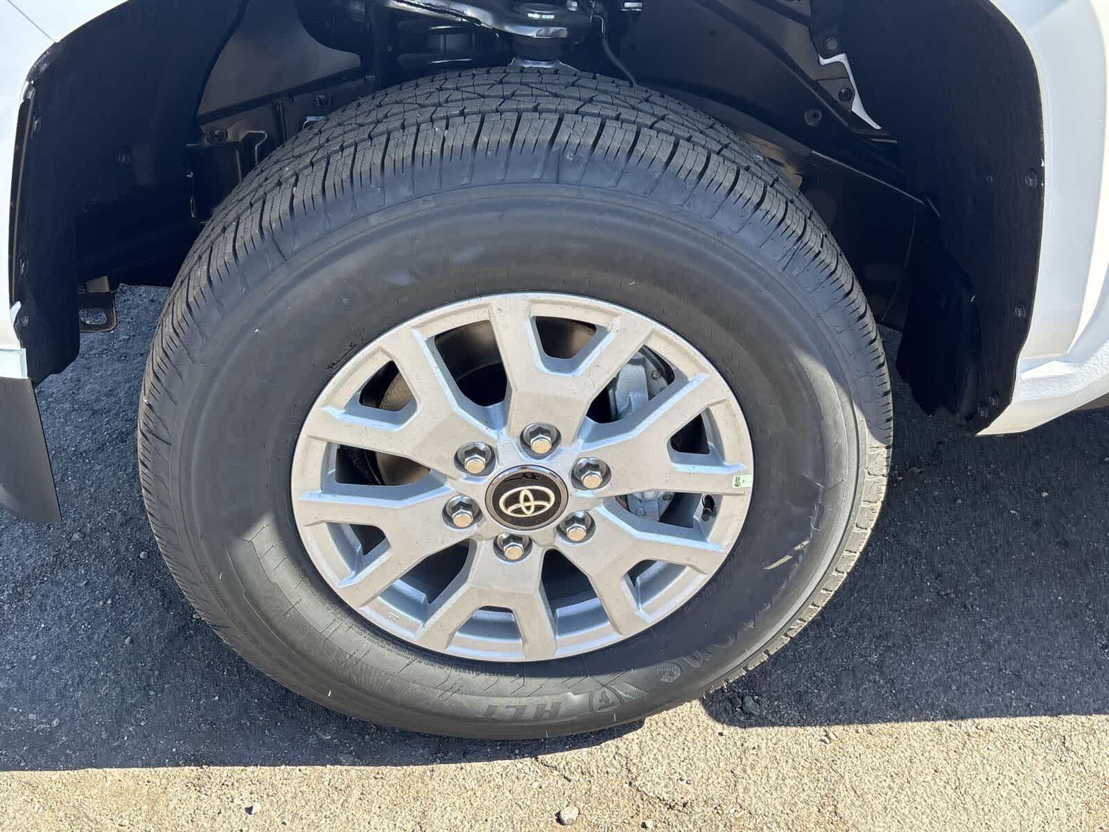 2025 Toyota Tacoma SR5