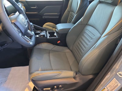 2026 Toyota Tacoma i-FORCE MAX Tacoma Trailhunter