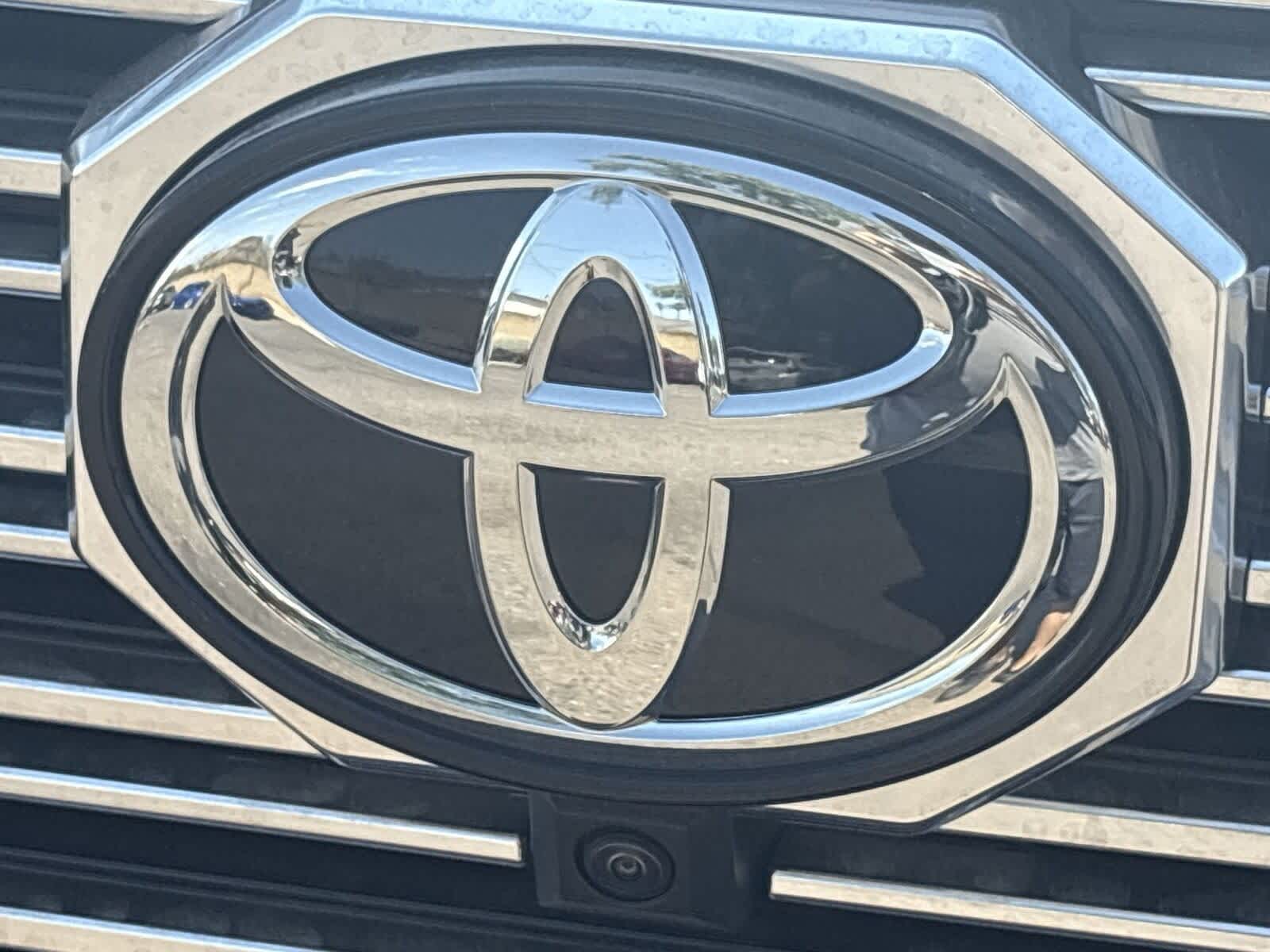 2025 Toyota Tacoma i-FORCE MAX Tacoma Limited