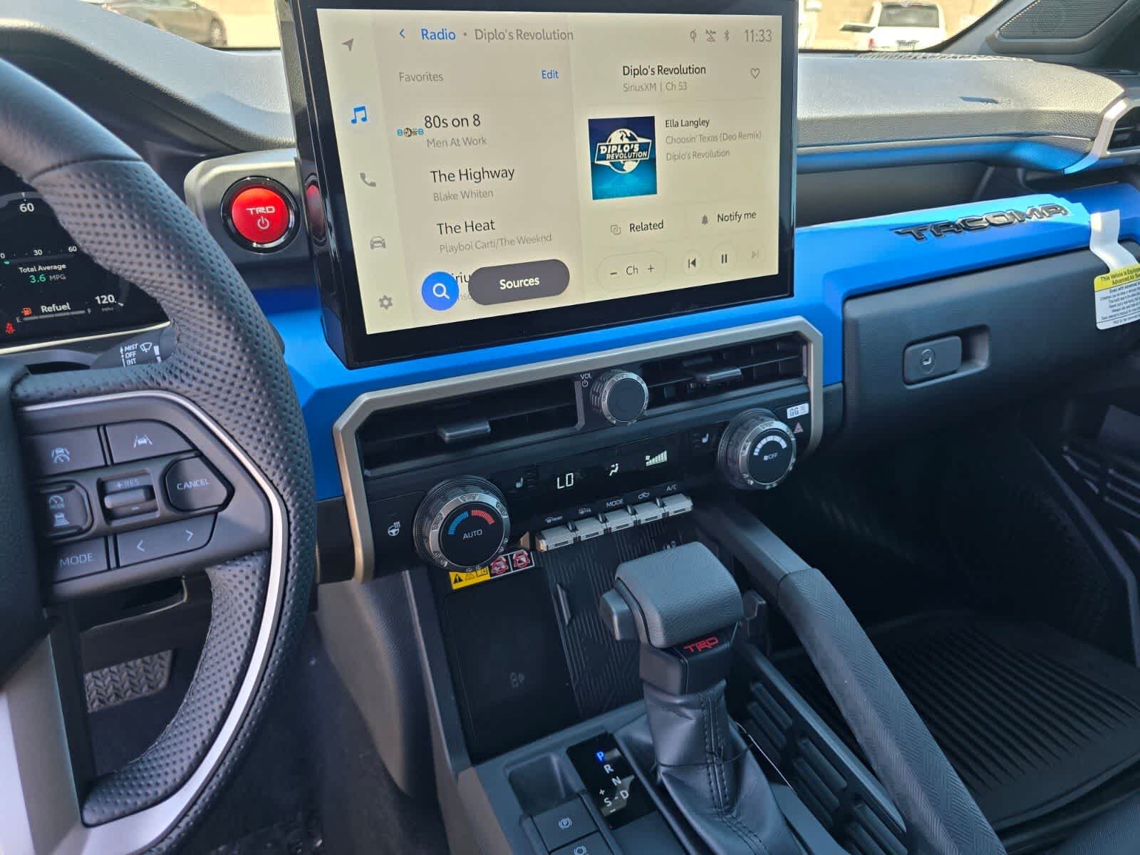 2026 Toyota Tacoma i-FORCE MAX Tacoma TRD Off-Road