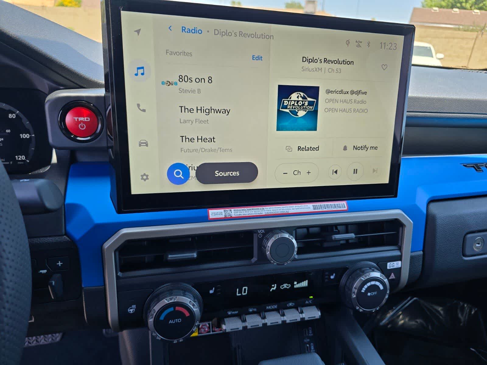 2026 Toyota Tacoma i-FORCE MAX Tacoma TRD Off-Road