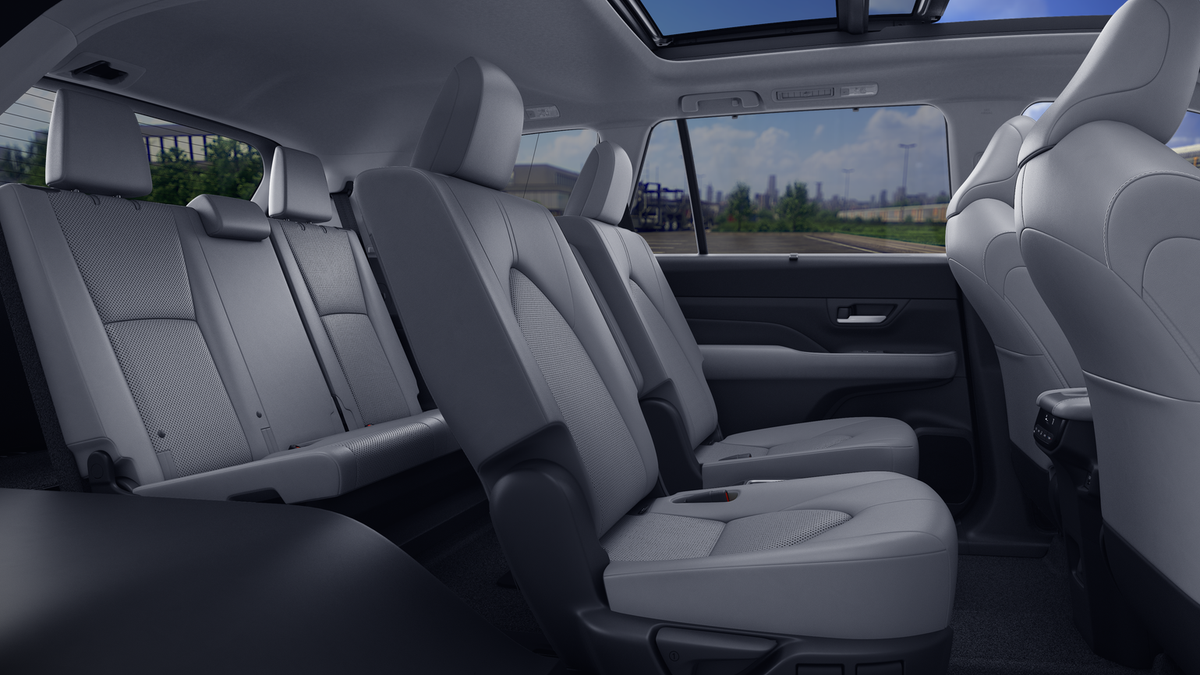 2026 Toyota Grand Highlander Hybrid XLE