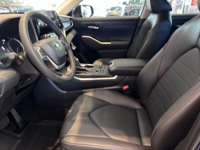 2026 Toyota Highlander XLE
