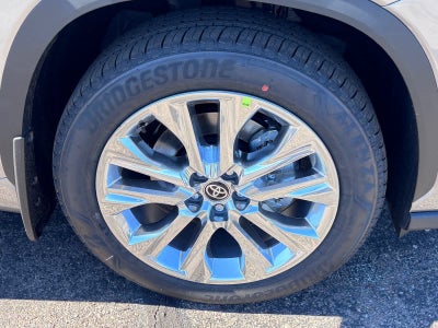2026 Toyota Highlander Limited