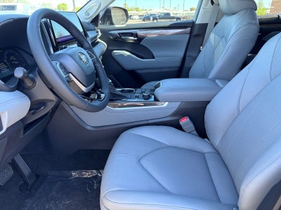 2026 Toyota Highlander Limited