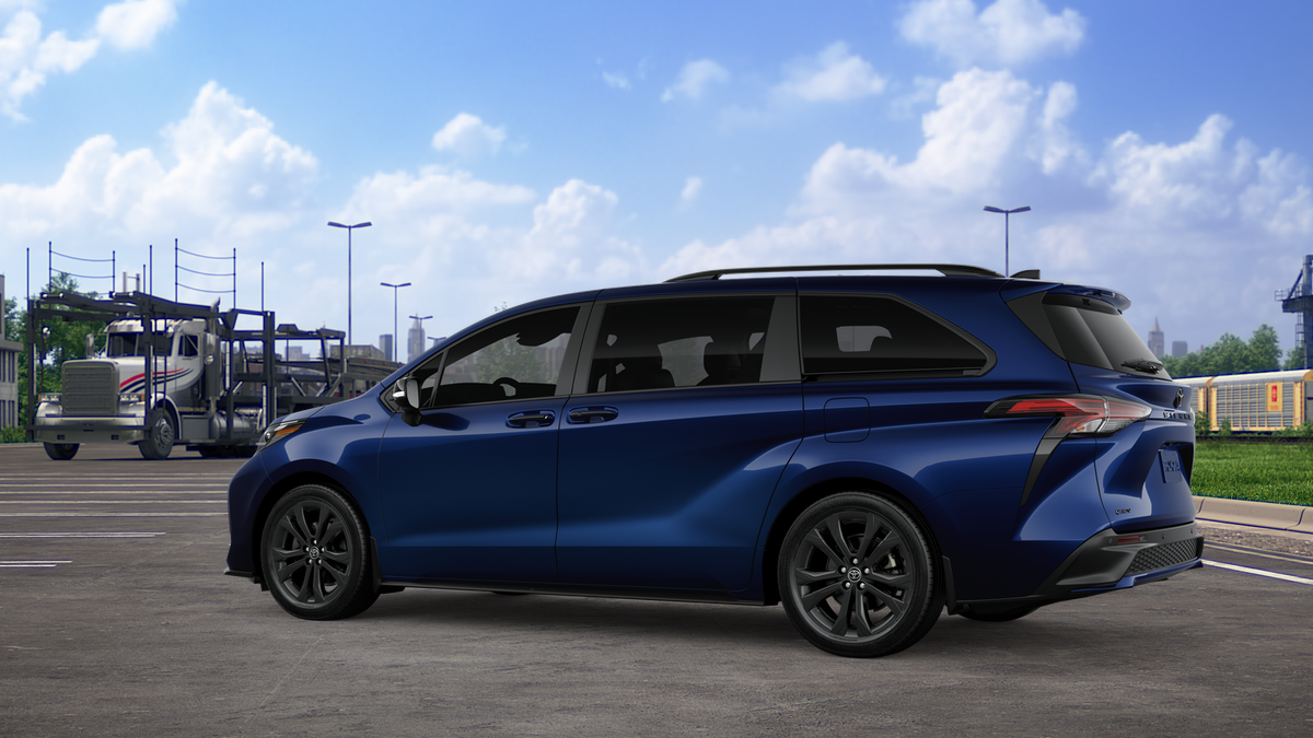2026 Toyota Sienna XSE