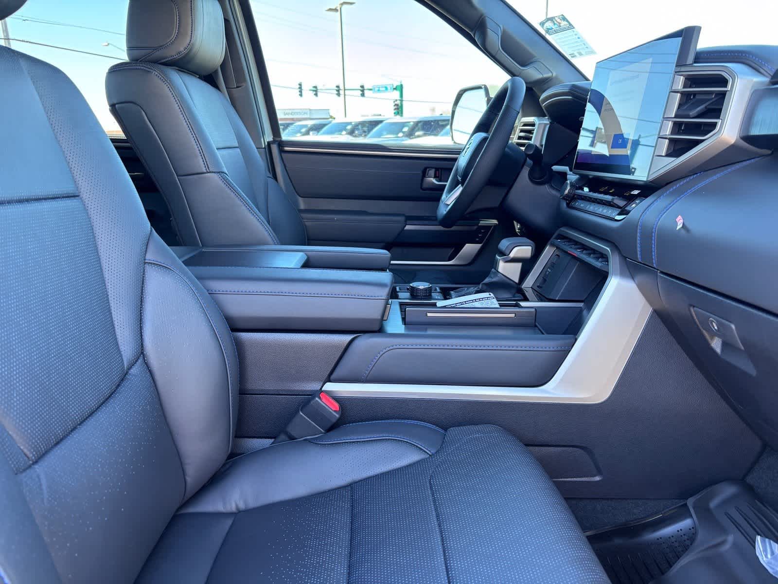 2026 Toyota Tundra i-FORCE MAX Tundra Platinum