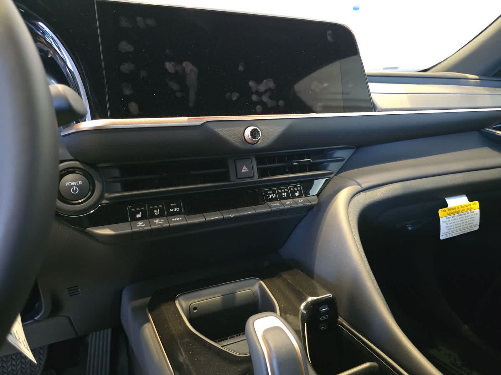 2026 Toyota Toyota Crown Signia XLE