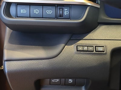2026 Toyota Toyota Crown Signia XLE