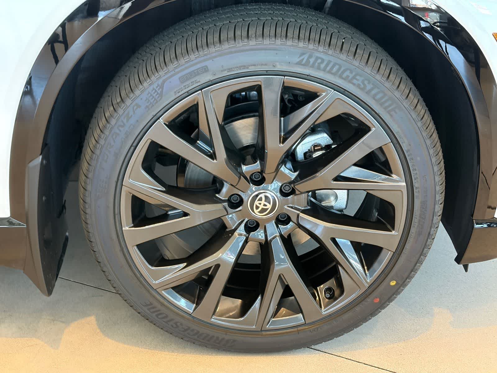 2026 Toyota Toyota Crown Signia Limited