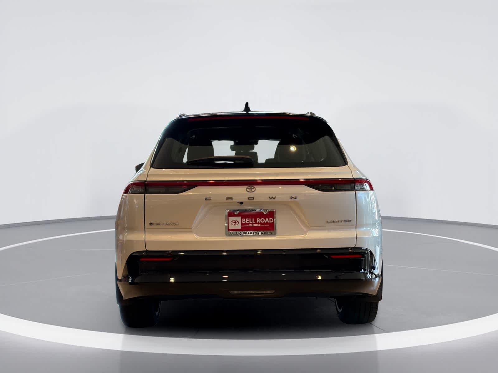 2026 Toyota Toyota Crown Signia Limited