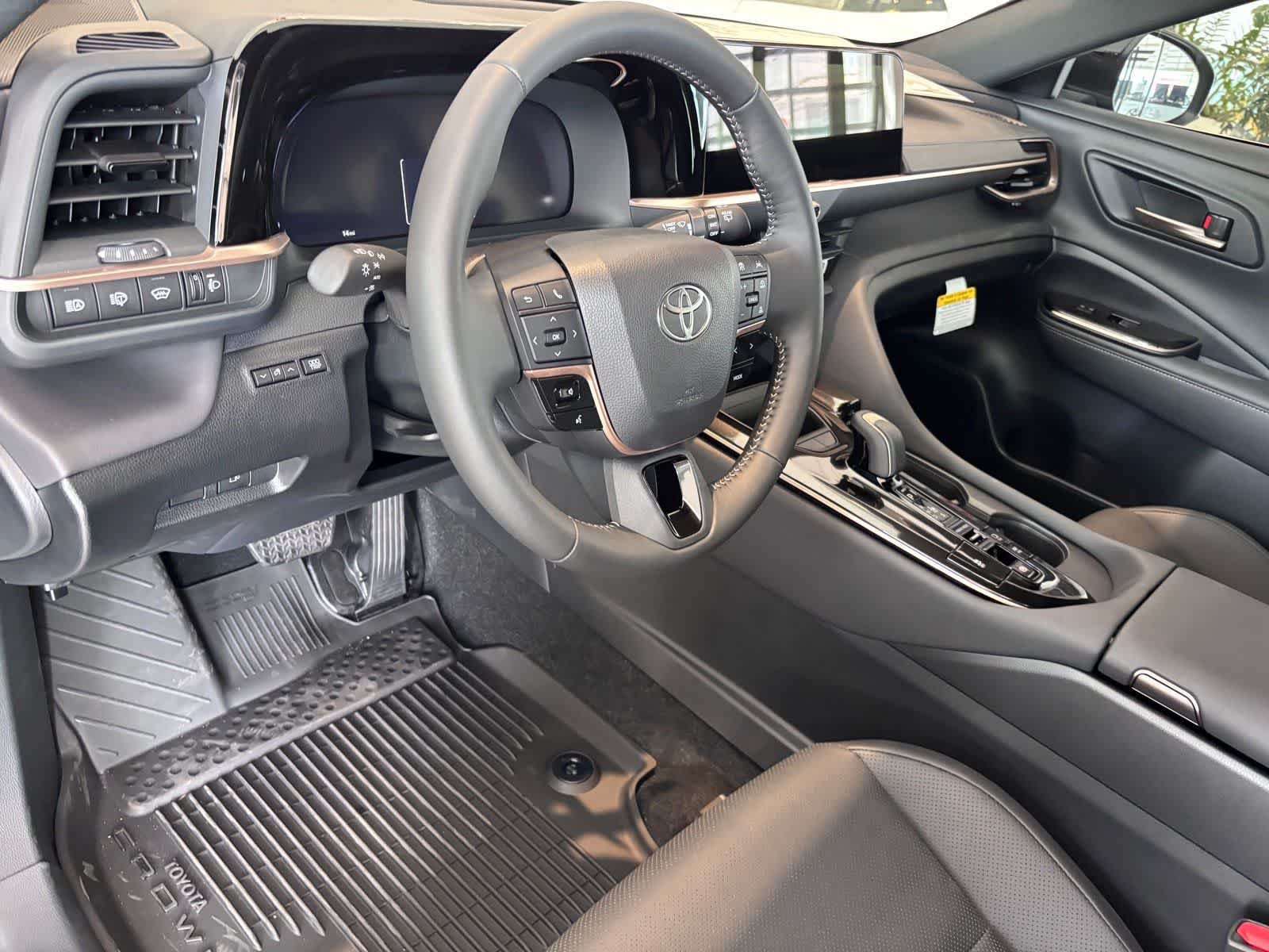 2026 Toyota Toyota Crown Signia XLE