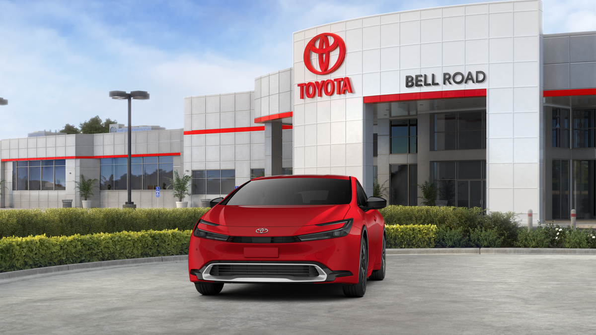 2027 Toyota Prius Plug-in Hybrid SE