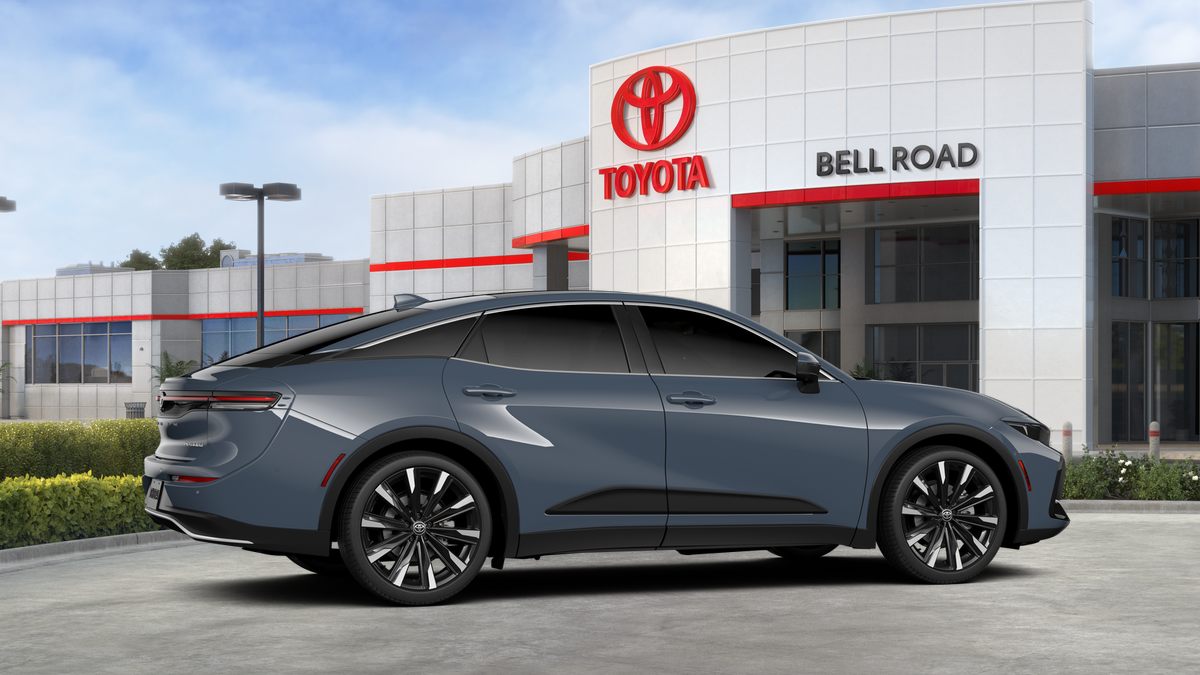 2026 Toyota Toyota Crown Platinum