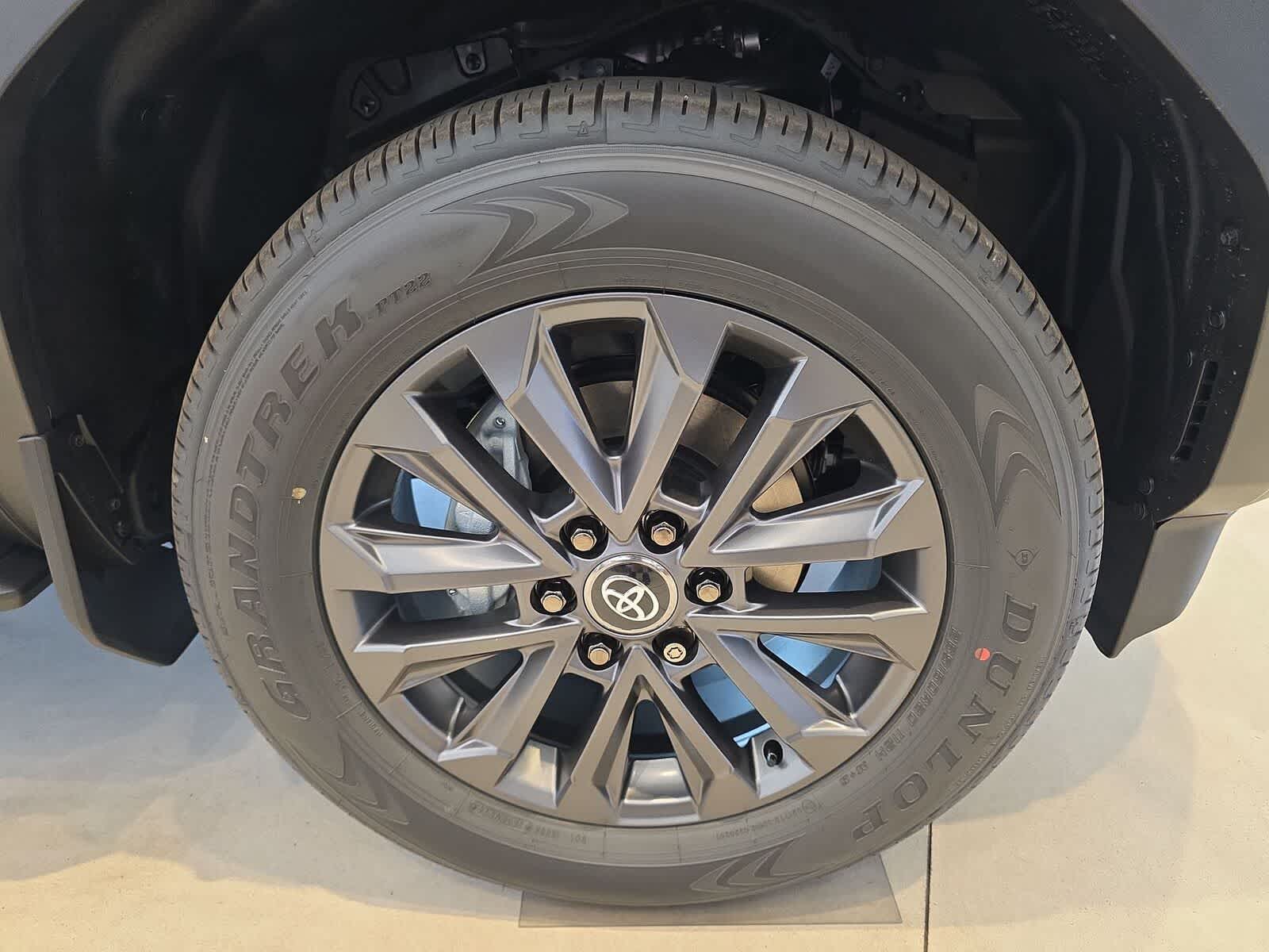 2026 Toyota Land Cruiser 4WD (Natl)