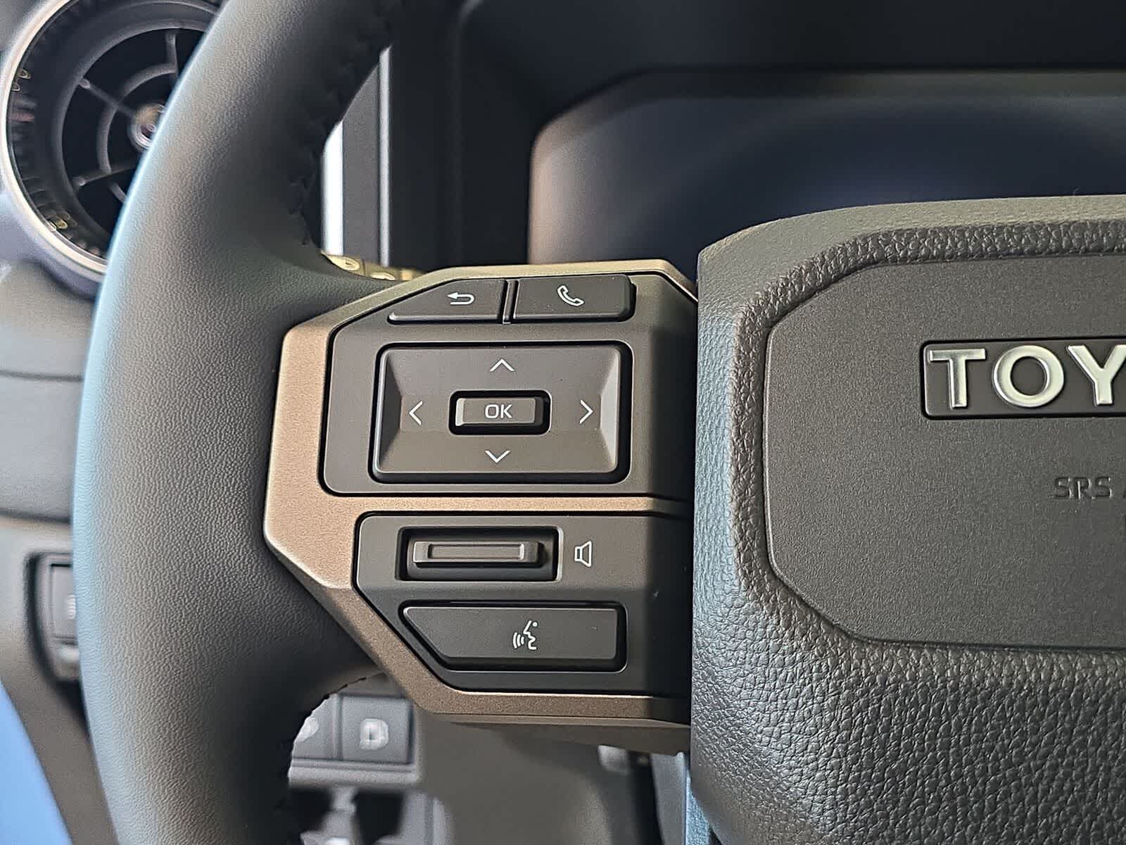 2026 Toyota Land Cruiser 4WD (Natl)