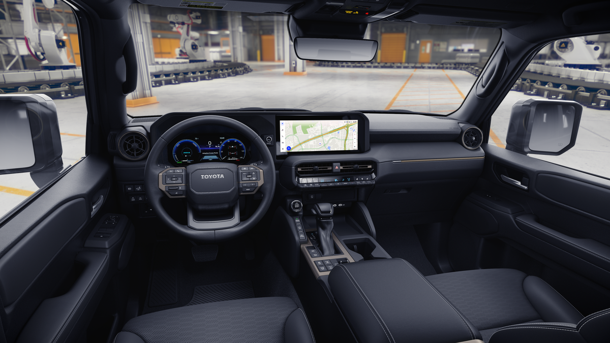 2026 Toyota Land Cruiser 4WD (Natl)