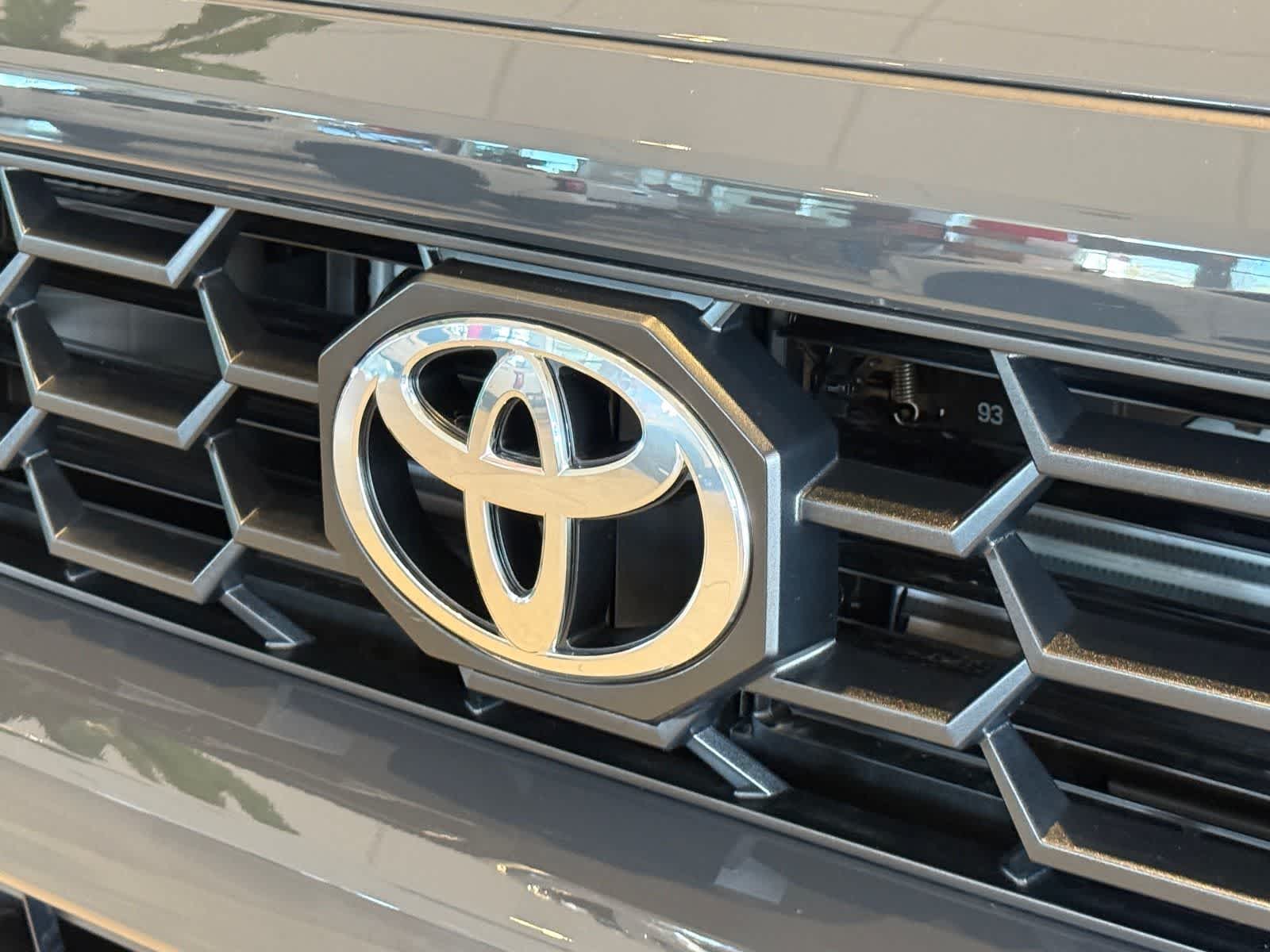 2026 Toyota 4Runner i-FORCE MAX 4Runner TRD Off-Road Premium