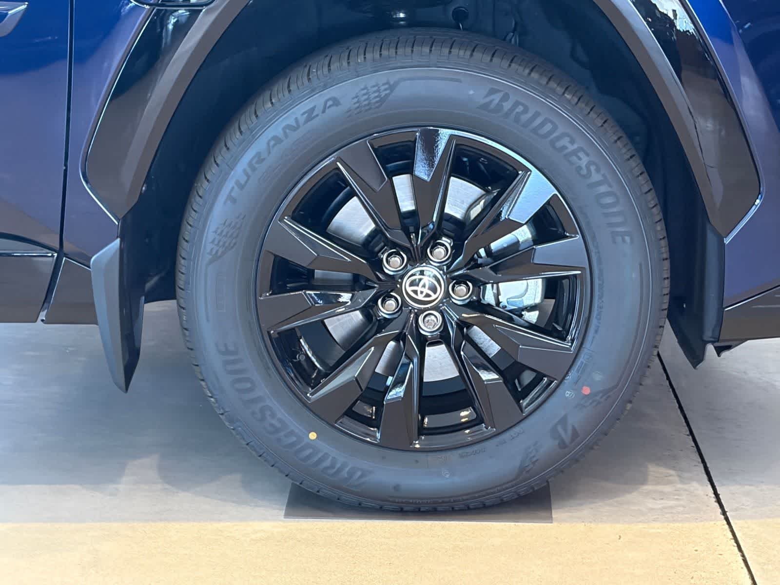 2026 Toyota RAV4 Plug-in Hybrid SE