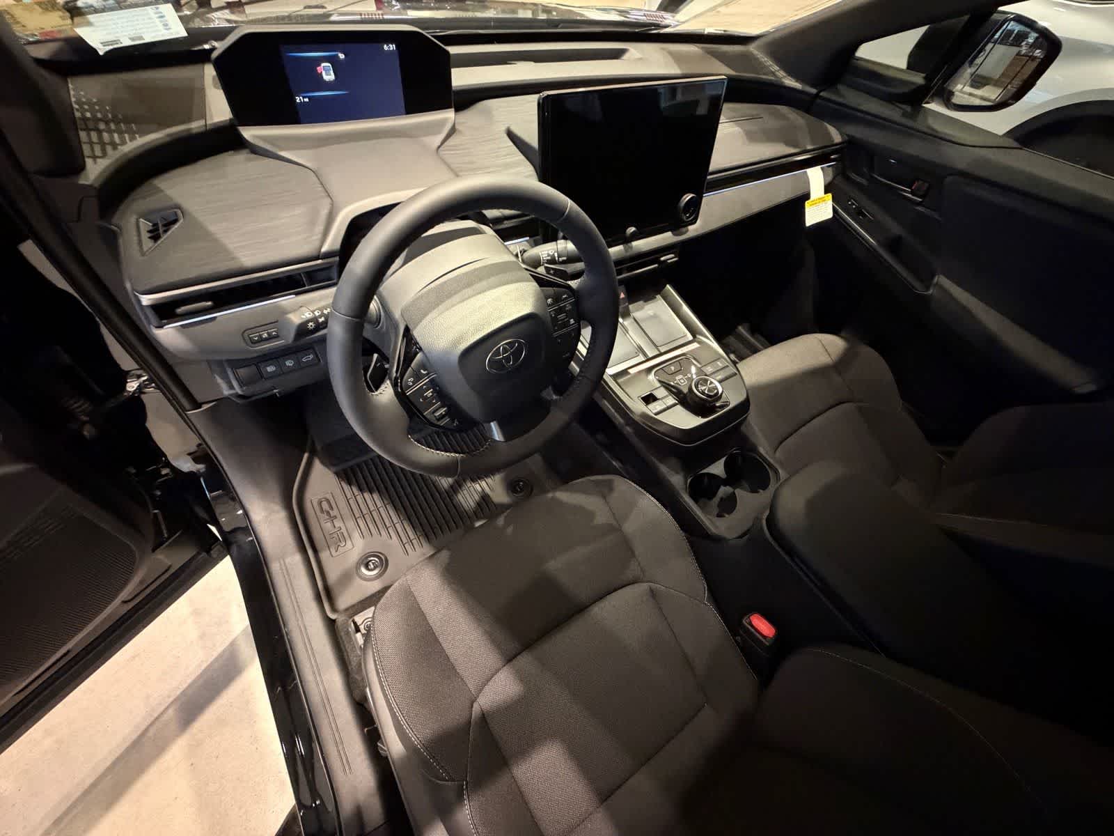 2026 Toyota C-HR SE