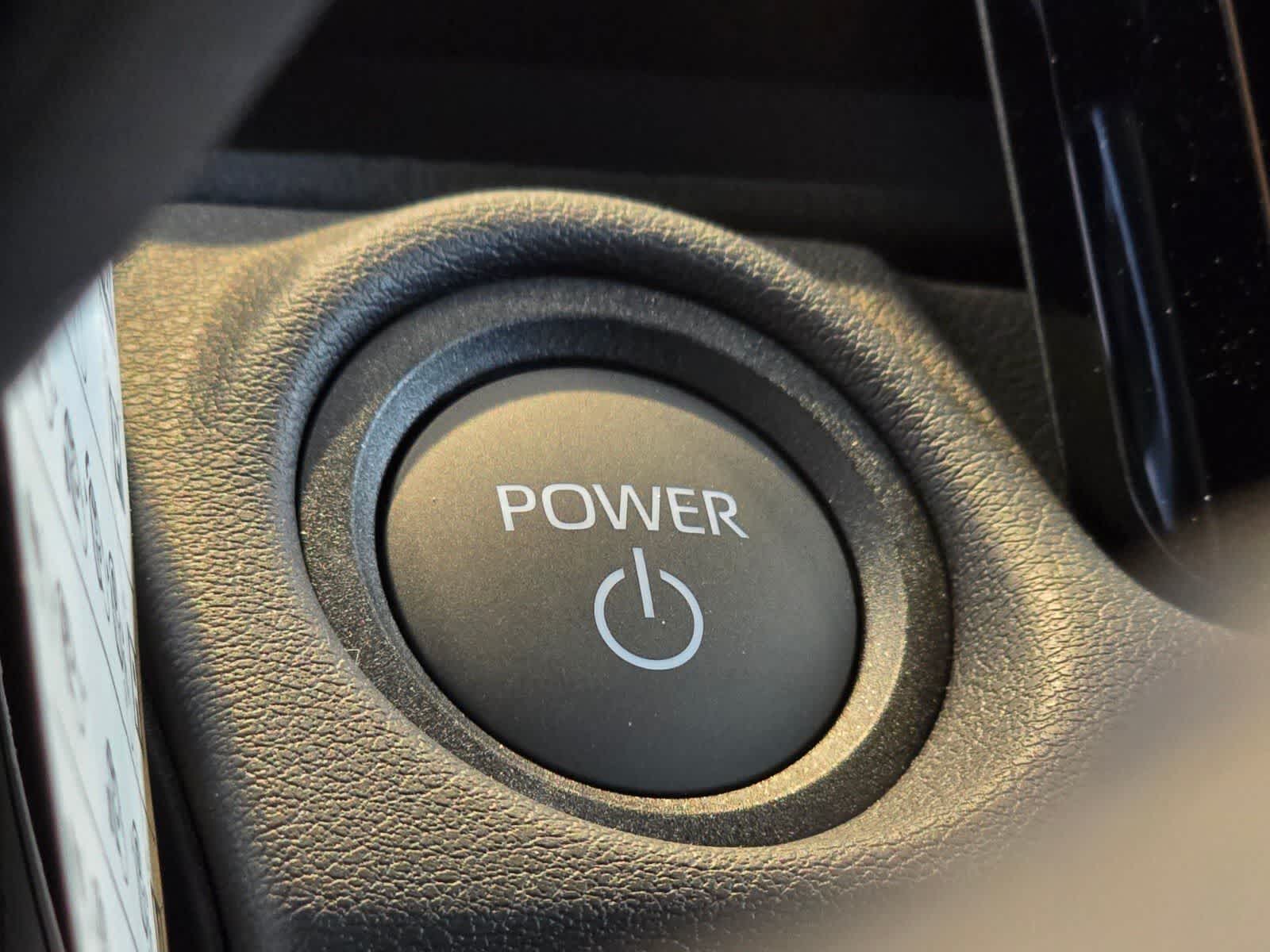 2026 Toyota C-HR SE