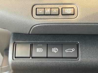 2026 Toyota C-HR SE