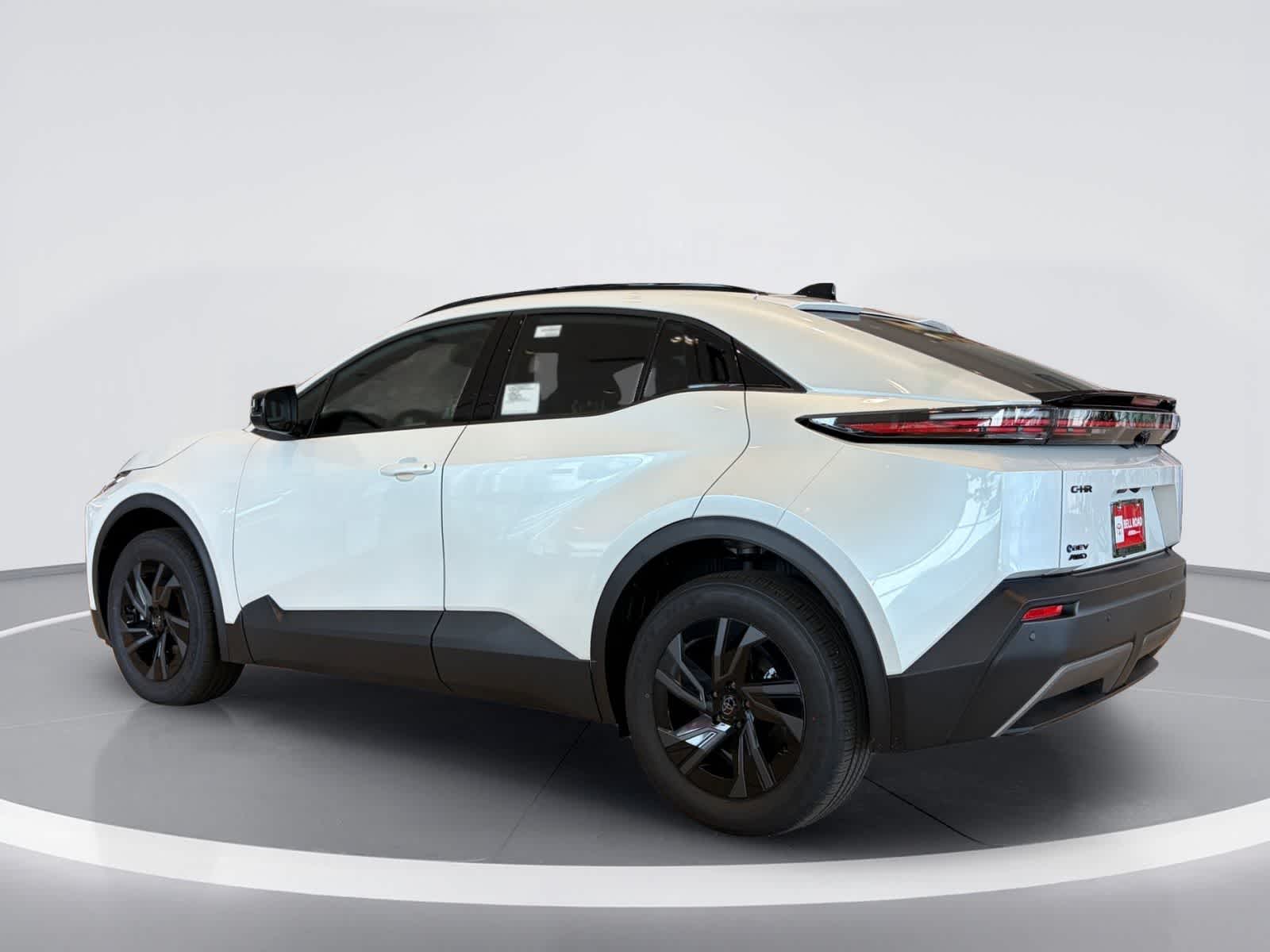 2026 Toyota C-HR SE