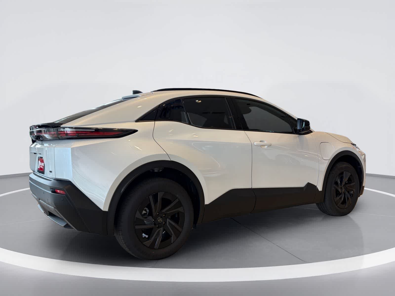 2026 Toyota C-HR SE