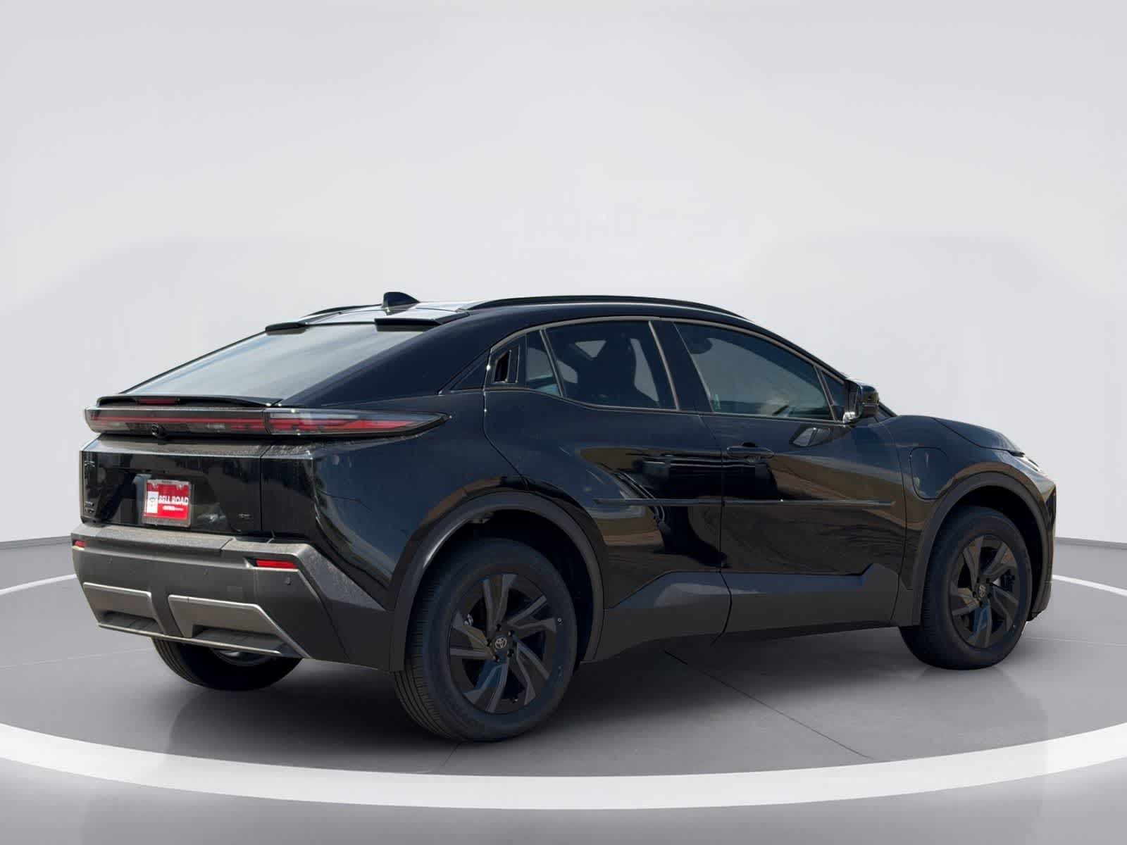 2026 Toyota C-HR SE