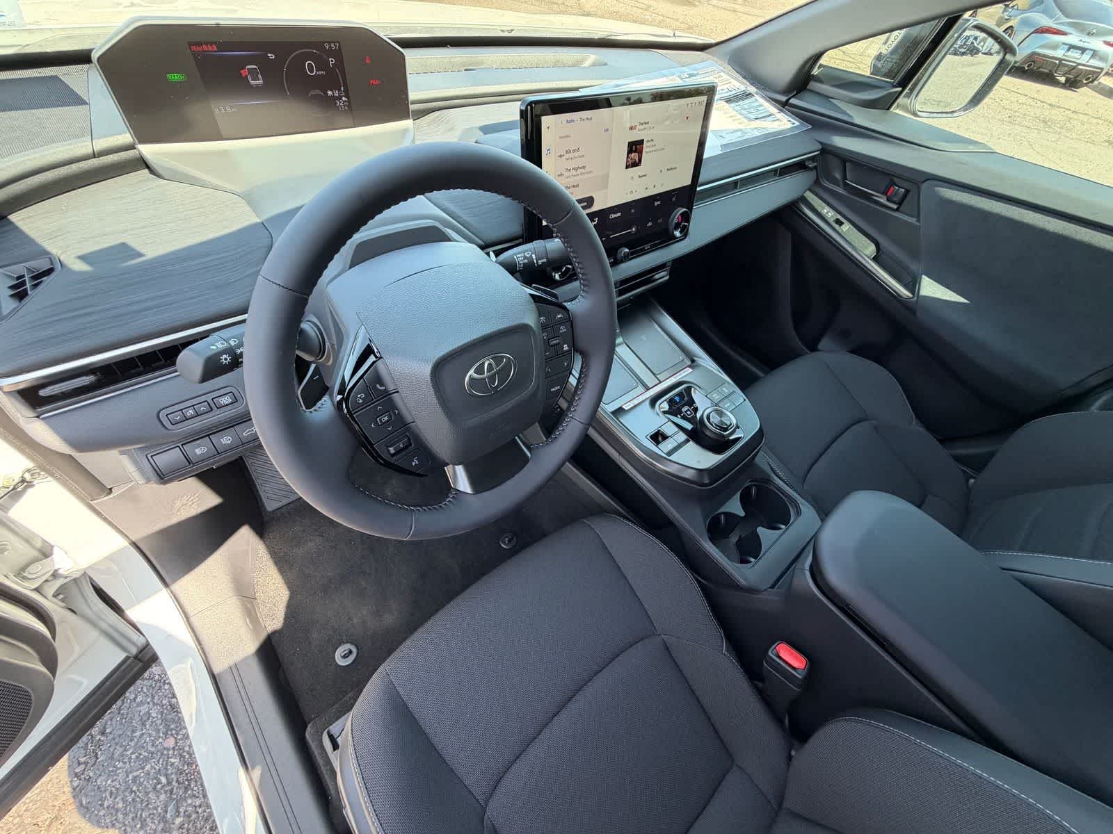2026 Toyota C-HR SE