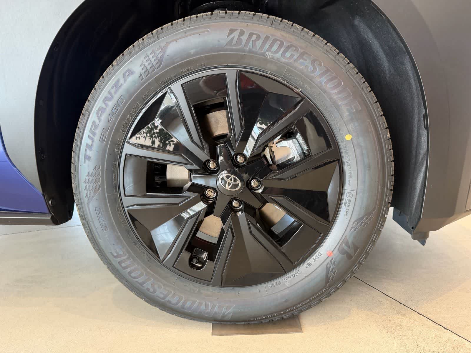 2026 Toyota bZ Woodland AWD (Natl)